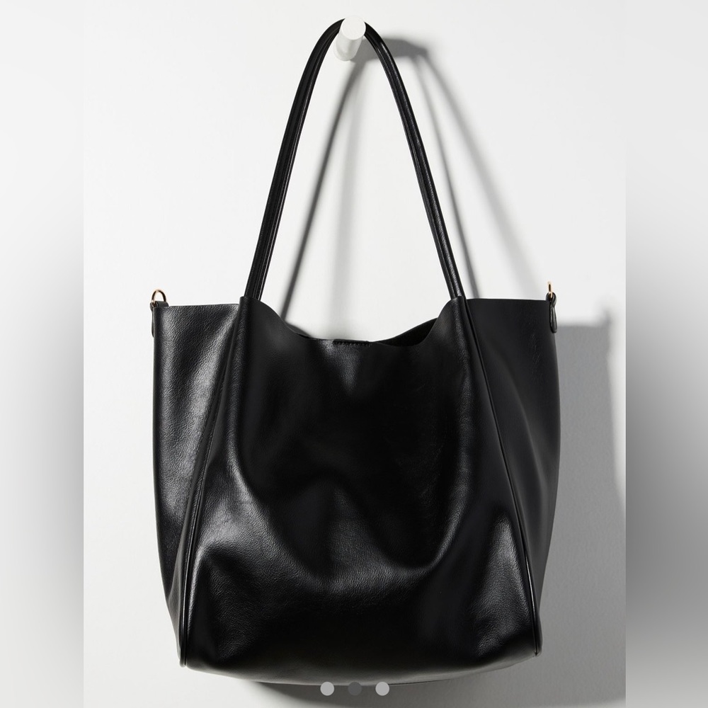 The Hollace Tote - Black